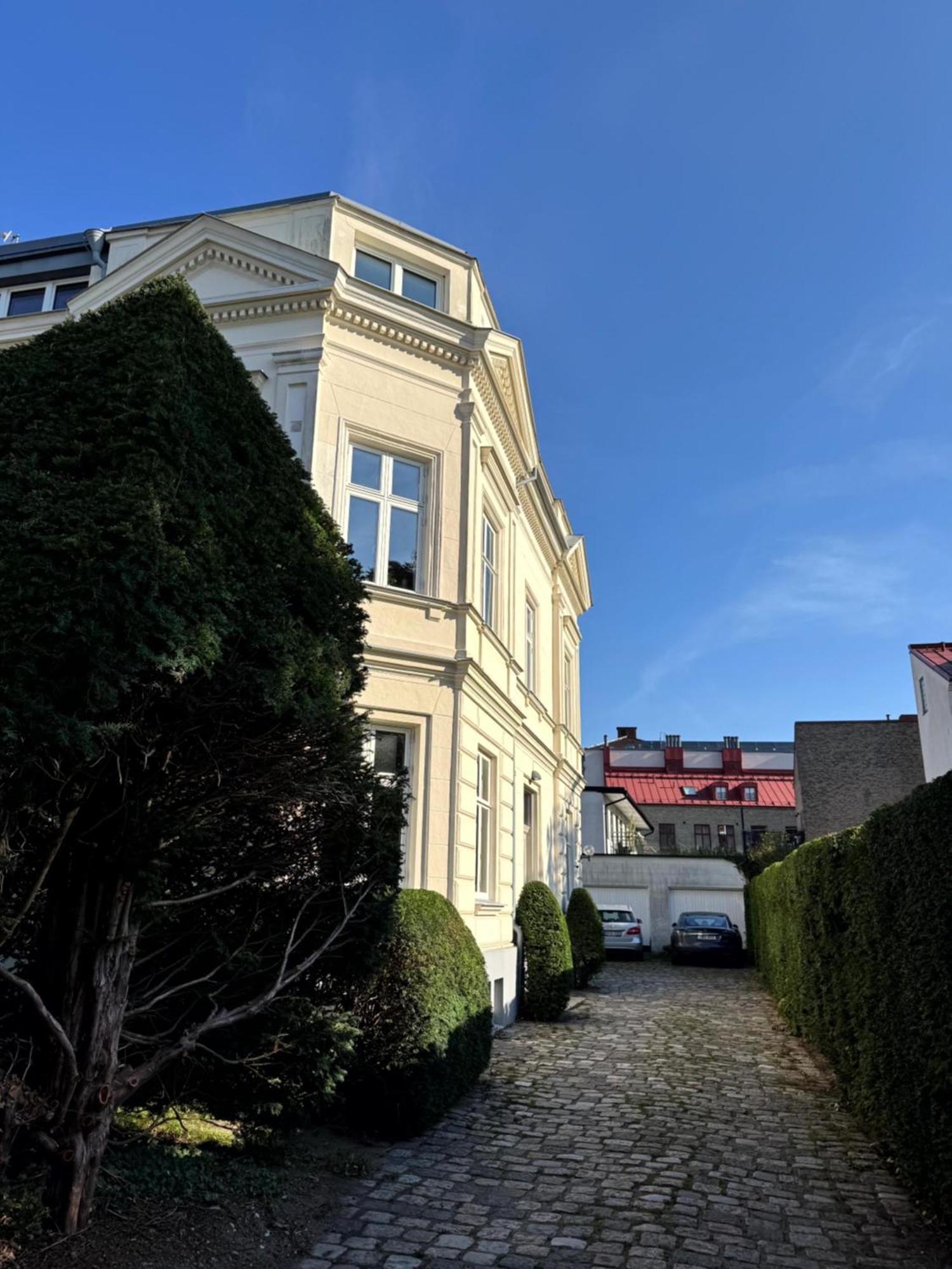 The Embassy Apartment Лунд Екстериор снимка