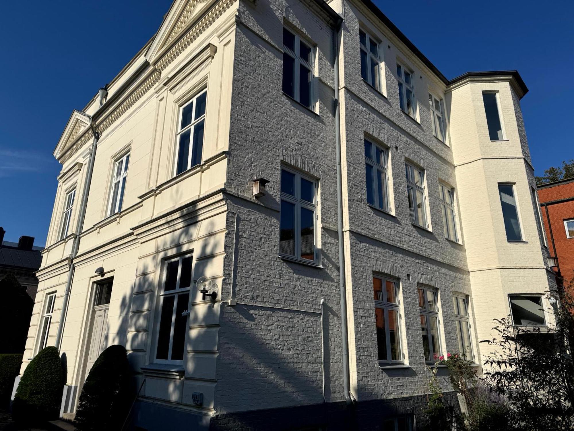 The Embassy Apartment Лунд Екстериор снимка